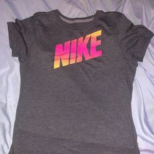 Nike tshirt
